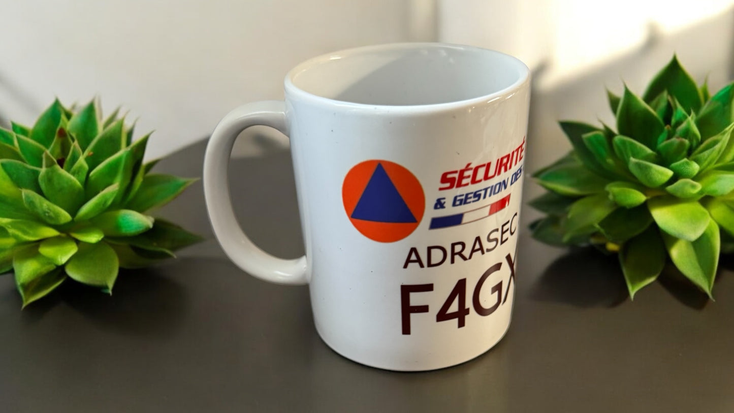 Mug avec indicatif et logo